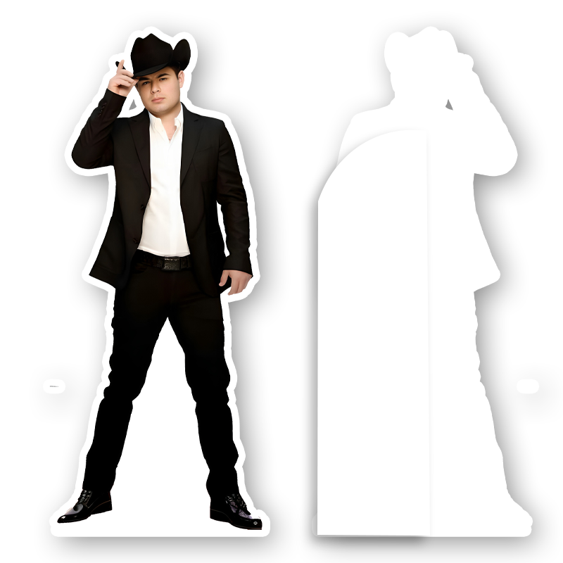 Figura de Coroplast tamaño Real